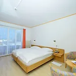 Luna Garni Hotel