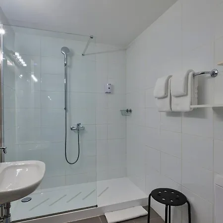 Hotell Luna Garni 3*