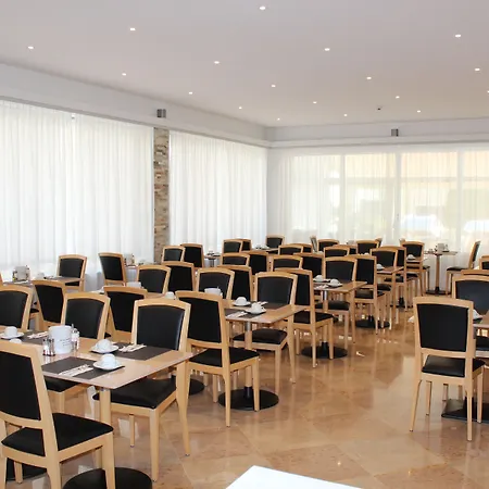 Luna Garni Hotel 3*