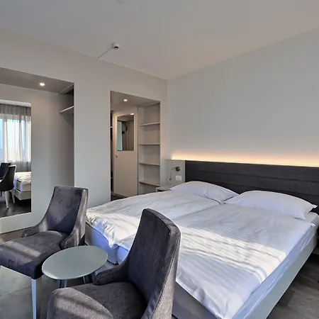 Luna Garni Hotell