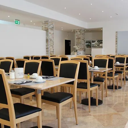 Luna Garni Otel Ascona