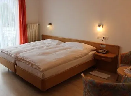 Luna Garni Hotel 3*