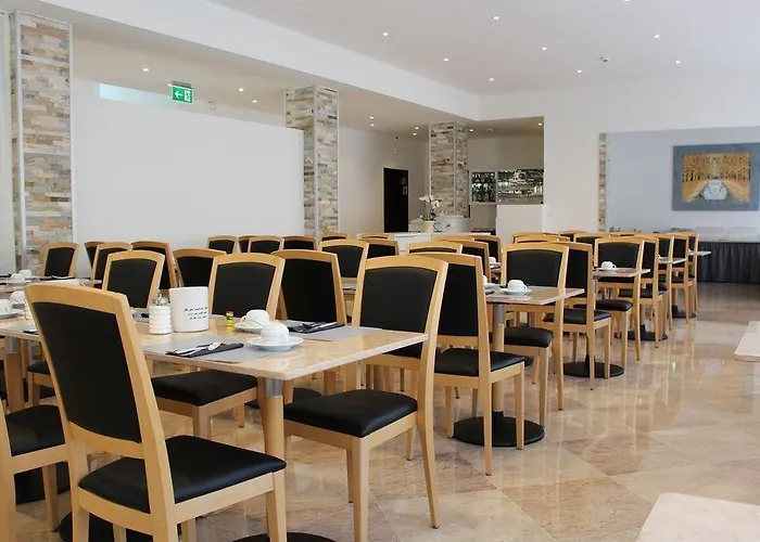 Luna Garni 호텔 아스꼬나