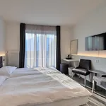 Luna Garni 3*